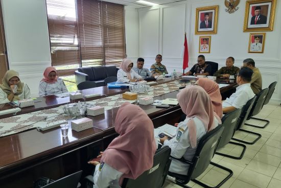 KI Kepri Gelar Monev Keterbukaan Informasi Publik, Ratusan Badan Publik Ikut Sosialisasi KI Kepri Gelar Monev Keterbukaan Informasi Publik, Ratusan Badan Publik Ikut Sosialisasi