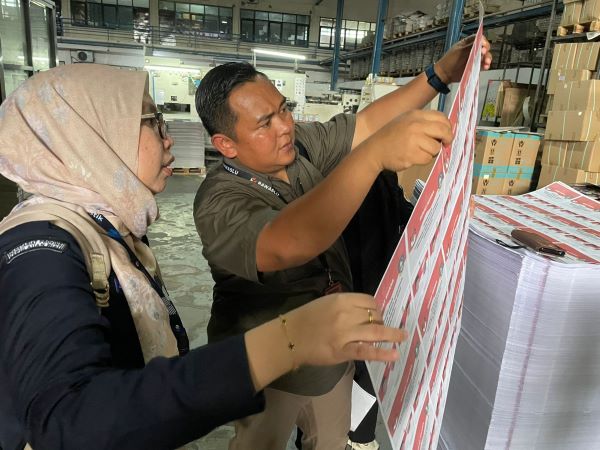 Bawaslu Kepri Pantau Pencetakan 1,6 Juta Surat Suara di Pasuruan untuk Pilkada 2024 Bawaslu Kepri Pantau Pencetakan 1,6 Juta Surat Suara di Pasuruan untuk Pilkada 2024