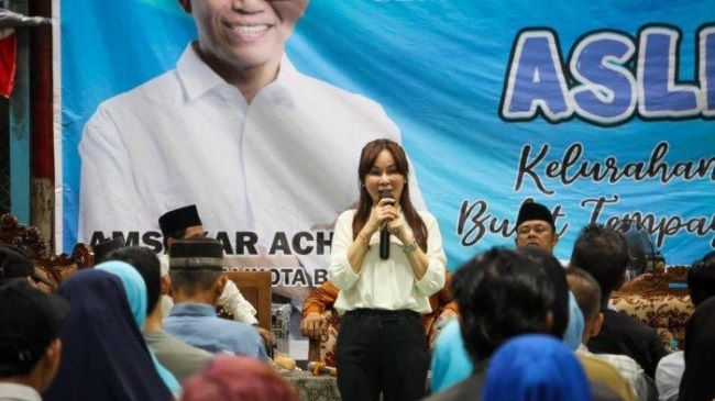 asli di bukit tempayan ASLI Janji Pasok Air Bersih untuk Bukit Tempayan Jika Terpilih di Pilkada Batam