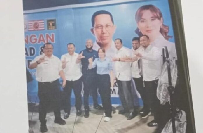 empat lurah dilaporkan ke bawaslu batam Dinilai Tidak Netral Berfoto dengan Li Claudia, Seorang Camat dan Empat Lurah Dilaporkan ke Bawaslu Batam