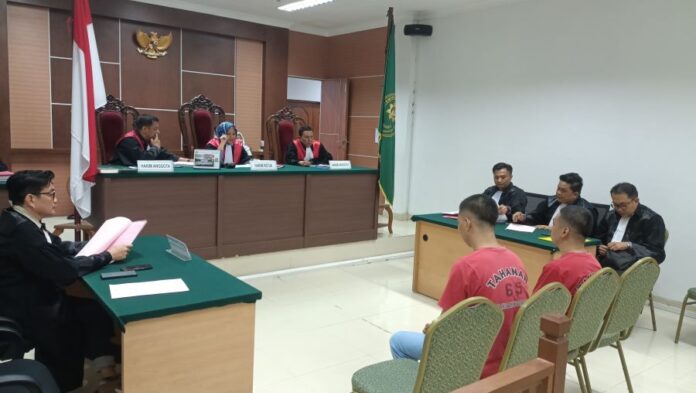 Dua Terdakwa Peredaran Obat Keras Tanpa Izin di Batam Terancam 12 Tahun Penjara
