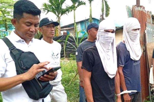 Ditresnarkoba Polda Kepri Amankan 5 Gram Sabu, Dua Pengedar Ditangkap di Simpang Dam Batam Ditresnarkoba Polda Kepri Amankan 5 Gram Sabu, Dua Pengedar Ditangkap di Simpang Dam Batam