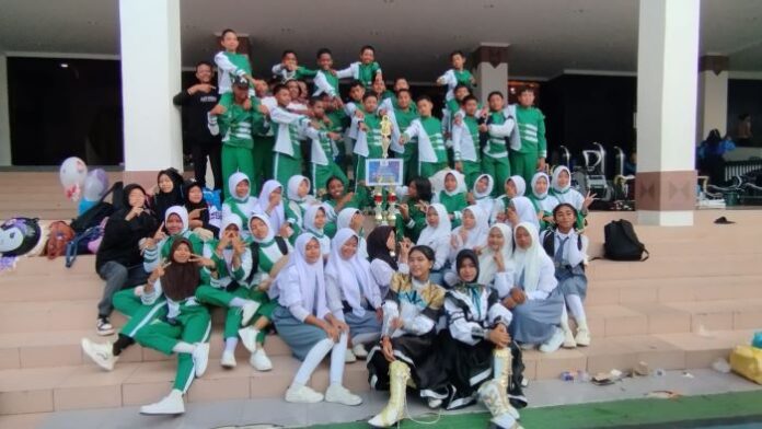 Marching Band SMPS 02 Ibnu Sina Kabil Juara Pertama Batam Open Marching Band 2024