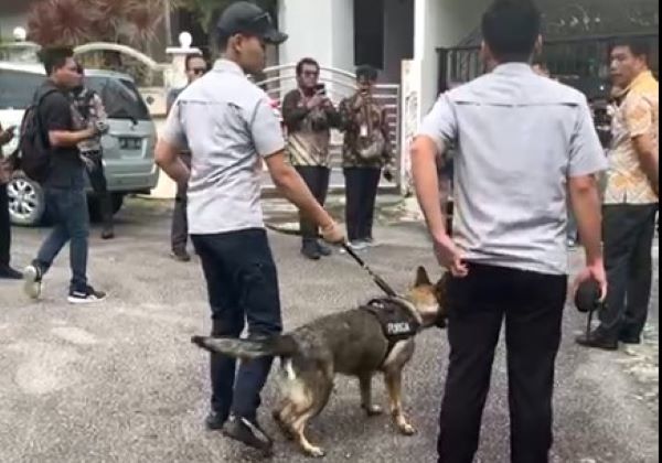 BNN Geledah Dua Rumah Mewah di Batam, Ungkap 40 Kilogram Sabu