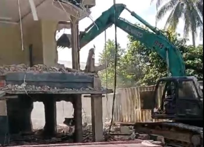 Hari Kedua Penertiban Kampung Tower Tembesi: Negosiasi Masih Dibuka Hingga 3 Hari