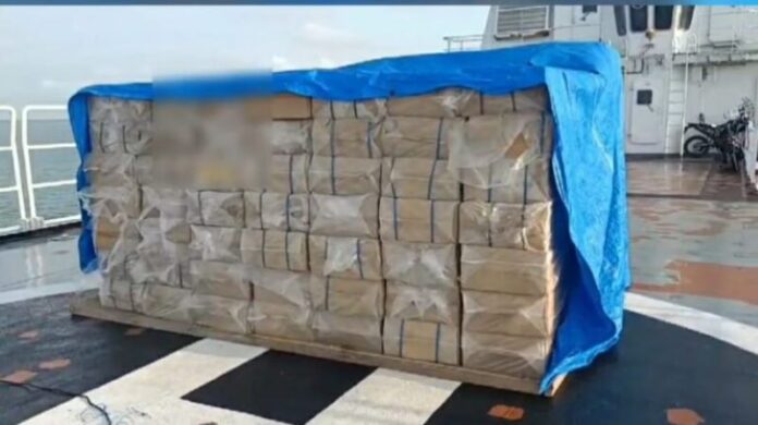 Bakamla RI Gagalkan Peredaran Rokok Ilegal Tanpa Pita Cukai di Perairan Tembilahan