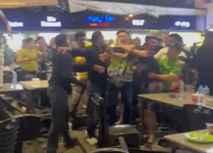 Keributan Antar Pengunjung di Foodcourt A2 Batam Viral, Polisi Sebut Salah Paham