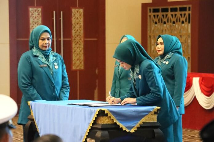 ketua tp pkk bintan Hafizha Rahmadhani Putri Resmi Dilantik sebagai Ketua TP PKK dan Tim Pembina Posyandu Bintan 2025-2030