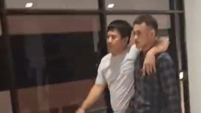 pelaku diamankan saat mau naik pesawat (2) Selundupkan Sabu di Pakaian Dalam, Dua Calon Penumpang di Bandara Hang Nadim Batam Ditangkap