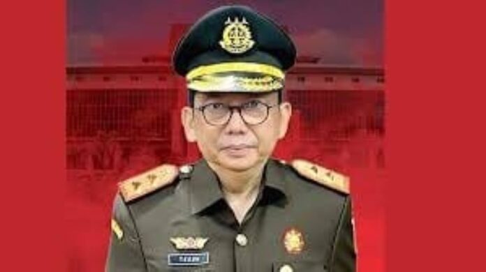 Kajati Kepri Dapat Penghargaan Langsung dari BNN RI Usai Bongkar Penyelundupan Sabu di Laut Karimun!