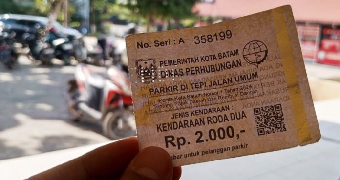 DPRD Usulkan Moratorium Parkir Tepi Jalan, Bongkar Permainan 'Raja Kecil' Penyebab Bocornya PAD DPRD Usulkan Moratorium Parkir Tepi Jalan, Bongkar Permainan 'Raja Kecil' Penyebab Bocornya PAD