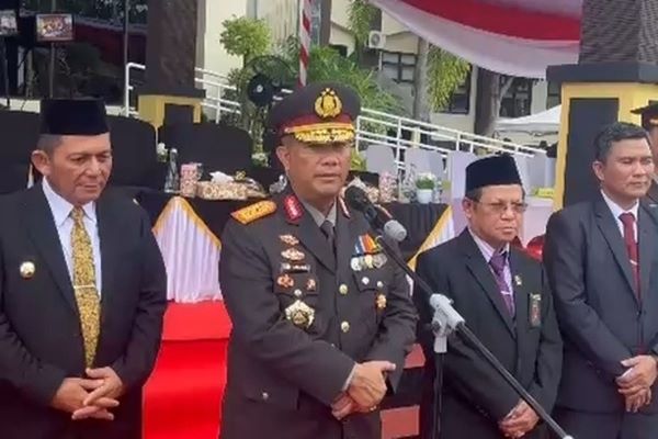 HUT Bhayangkara ke-79, Kapolda Kepri Minta Maaf Terbuka! Bongkar Aib Polisi Langgar Etik hingga Pidana HUT Bhayangkara ke-79, Kapolda Kepri Minta Maaf Terbuka! Bongkar Aib Polisi Langgar Etik hingga Pidana