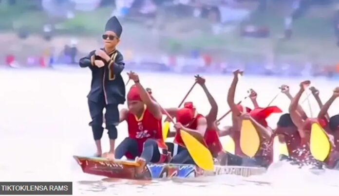 Dikha Kelelahan! Viral Jadi Penari Pacu Jalur, Tapi Kini Tak Kuat Lagi Ikut Banyak Acara