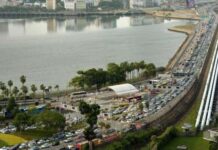 Awas! Warga Batam ke Singapura Akhir Pekan Ini Siap-Siap Macet 3 Jam di Perbatasan Awas! Warga Batam ke Singapura Akhir Pekan Ini Siap-Siap Macet 3 Jam di Perbatasan