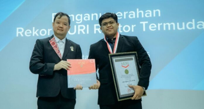 Rekor MURI! Alim Anggono Jadi Rektor Termuda Indonesia di Usia 26 Tahun