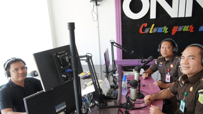 Live di Radio! Kejati Kepri Serukan Perang Total Lawan Perdagangan Orang: Tidak Bisa Sendiri, Harus Bersama!