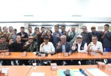 Resmi Daftar! Akhmad Munir & Atal S Depari Siap Rebut Kursi Ketua Umum & DK PWI Pusat 2025–2030 Resmi Daftar! Akhmad Munir & Atal S Depari Siap Rebut Kursi Ketua Umum & DK PWI Pusat 2025–2030